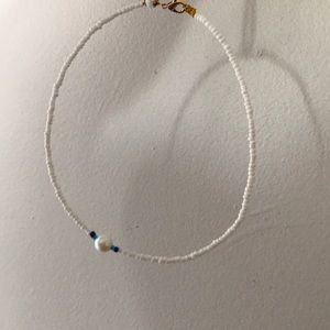 Ocean themed choker with a pearl bead
